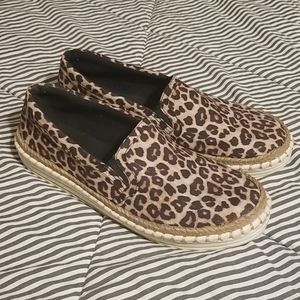 Leopard print slip-ons